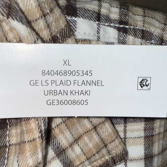 Plaid Unisex Women’s Men's Shirt with Graphic “Johnny Cash” Patch - New - Picture 4 of 6